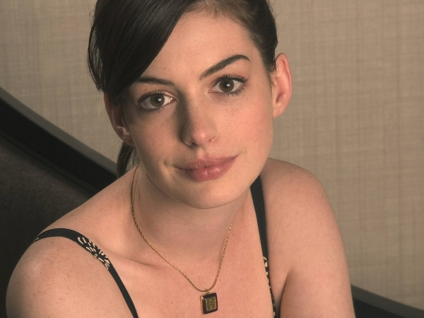 Anne Hathaway