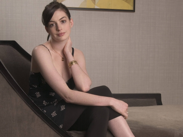 Anne Hathaway